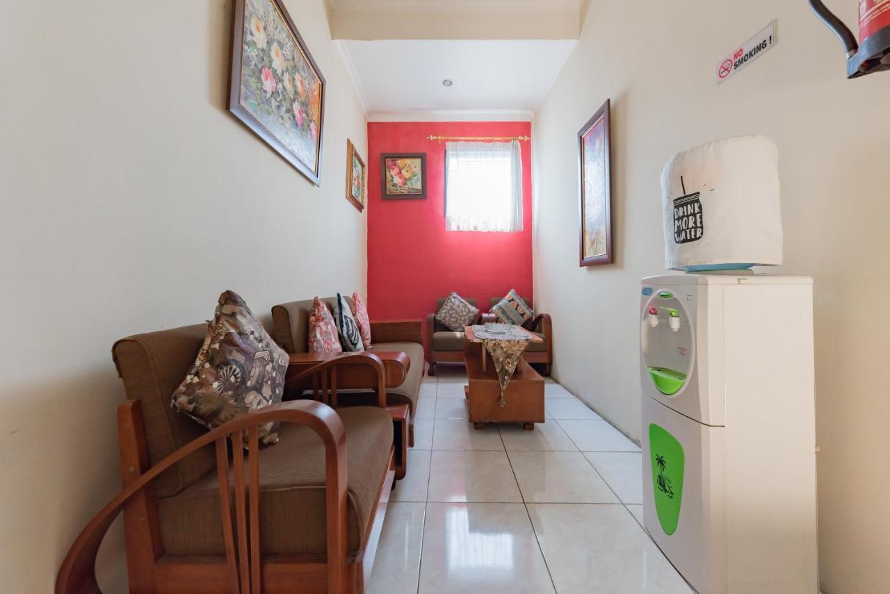 Reddoorz Syariah At Sudirman Street Garut Hotel Kültér fotó